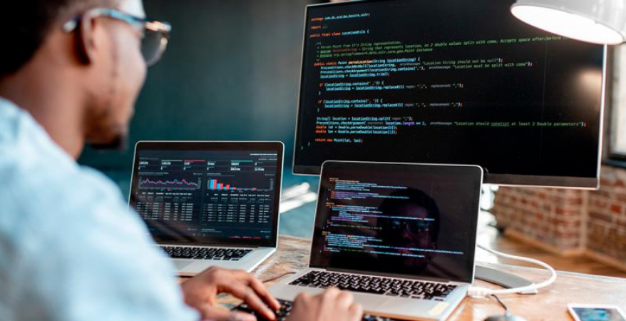 HTML serve para construir sites?