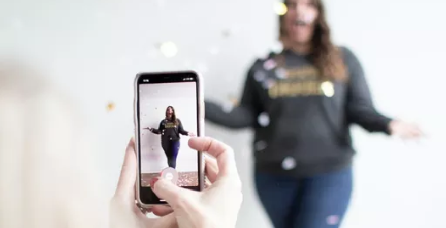 Como escolher o influenciador digital ideal?